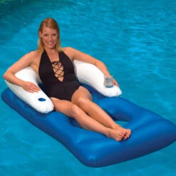 Poolmaster Classic Pool Lounge -Essentials Pool Store 85600LsClassicFloatingLounger800px