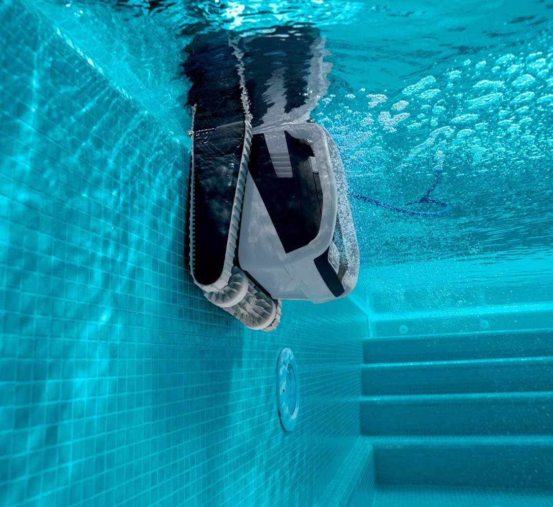 Maytronics Dolphin Explorer E70 Robotic Pool Cleaner 4 Maytronics Dolphin Explorer E70 Robotic Pool Cleaner - Image 2